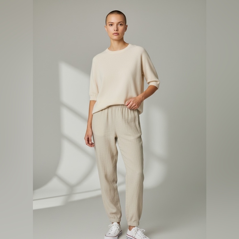 Made in Italy 🇮🇹 of Benetton | Cream Crew Neck Sweater - Picture 3 of 5